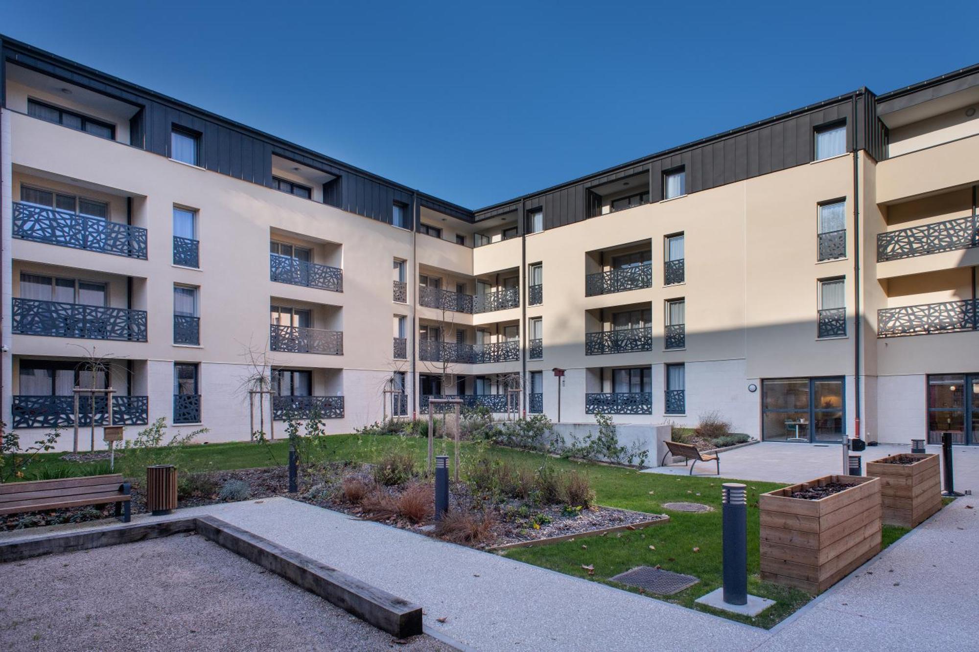 Domitys La Clef Des Arts Aparthotel Chalons en Champagne Ngoại thất bức ảnh